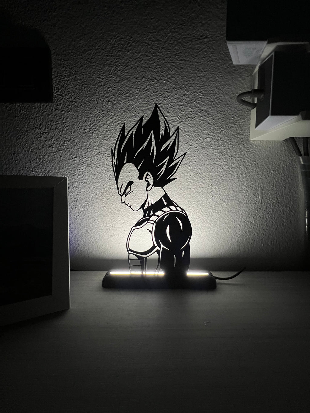 Lampada da esposizione con LED Vegeta - Dragonball
