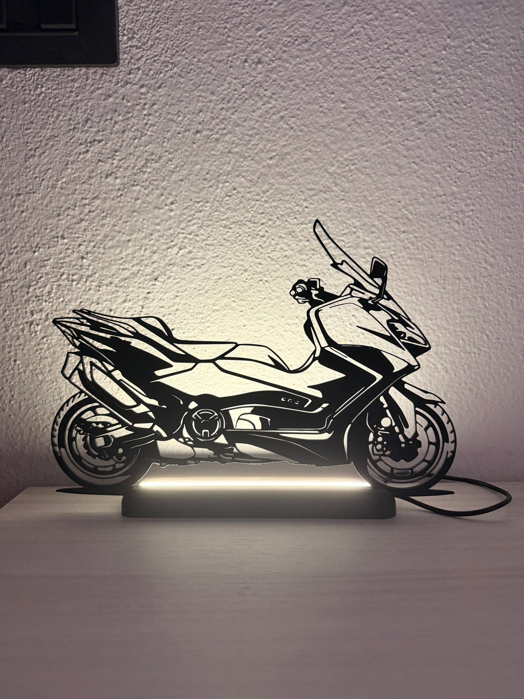 Lampada da esposizione con LED Yamaha TMax 560