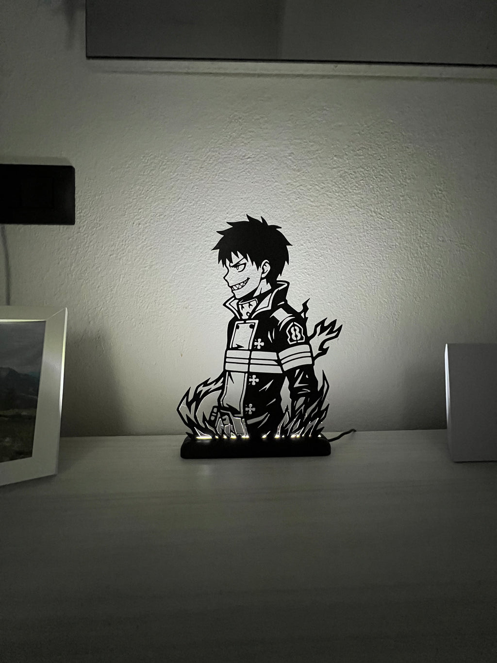 Lampada da esposizione con LED Shinra - Fire Force