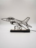 Lampada LED con silhouette 3D del caccia F16 su base illuminata