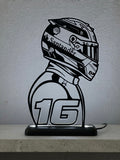 Lampada LED con silhouette 3D di Charles Leclerc con casco e numero 16