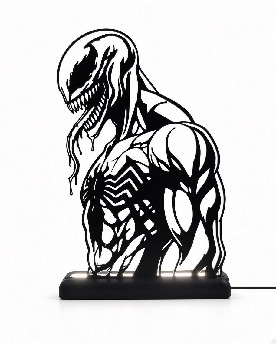 Lampada LED con silhouette 3D di Venom su sfondo bianco