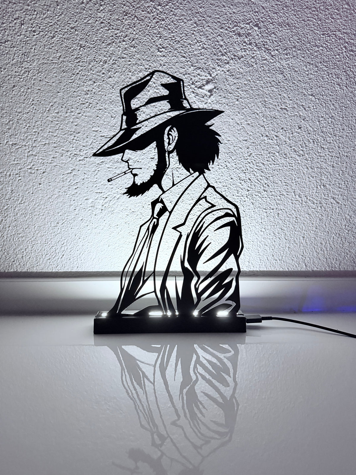 Lampada LED con silhouette 3D di Daisuke Jigen (Lupin III) – 3DOutline – foto 2