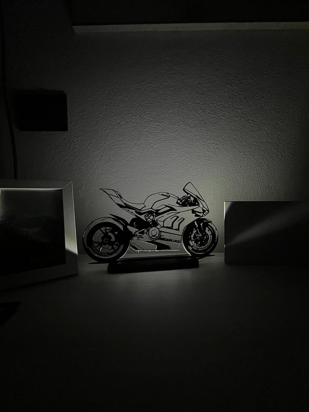 Lampada da esposizione con LED Ducati Panigale v4r 2019-2020