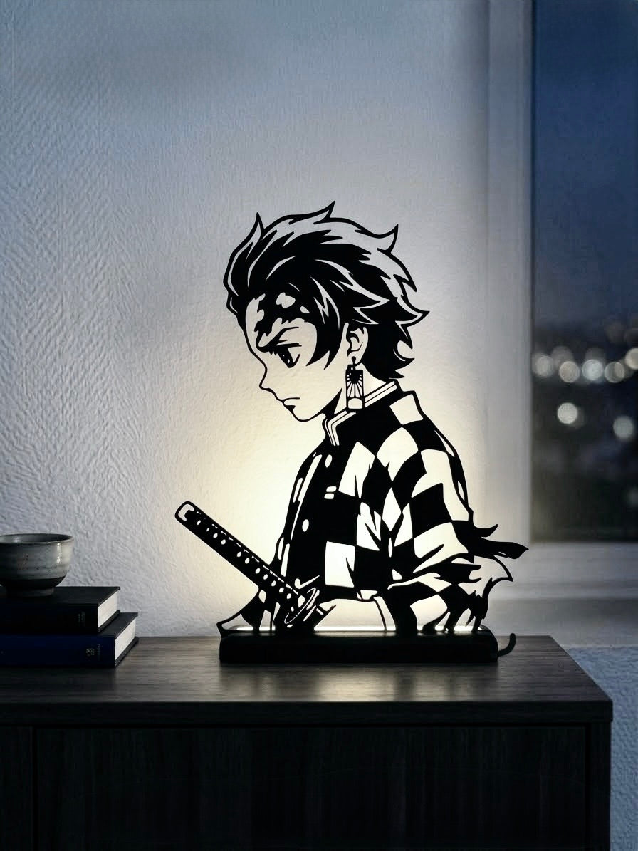 Lampada LED Tanjiro Kamado di Demon Slayer accesa su un mobile