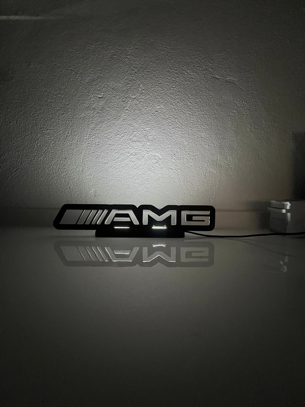 Lampada da esposizione con LED logo Mercedes AMG