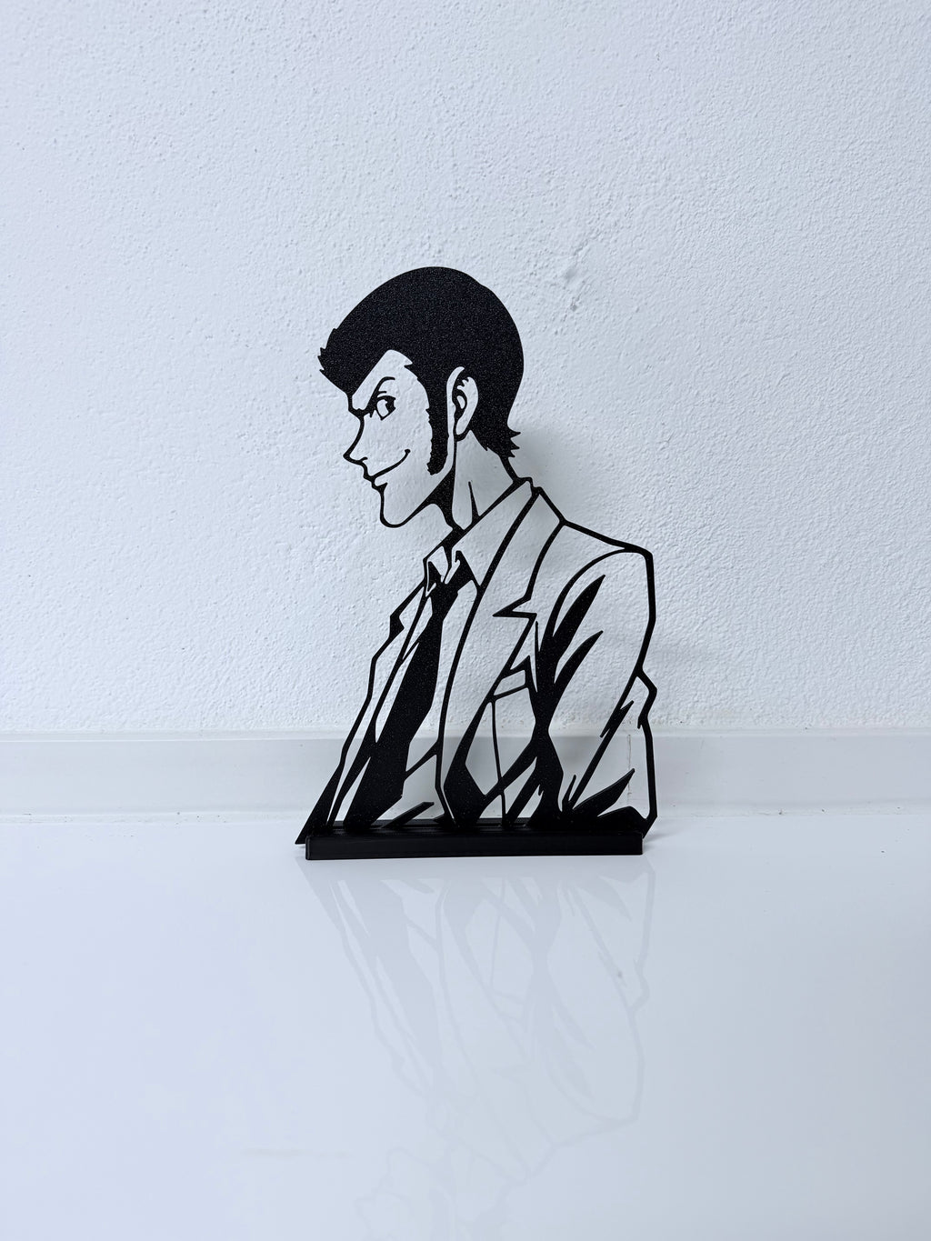 Lampada LED con silhouette 3D di Lupin (Lupin III) – 3DOutline – foto 4