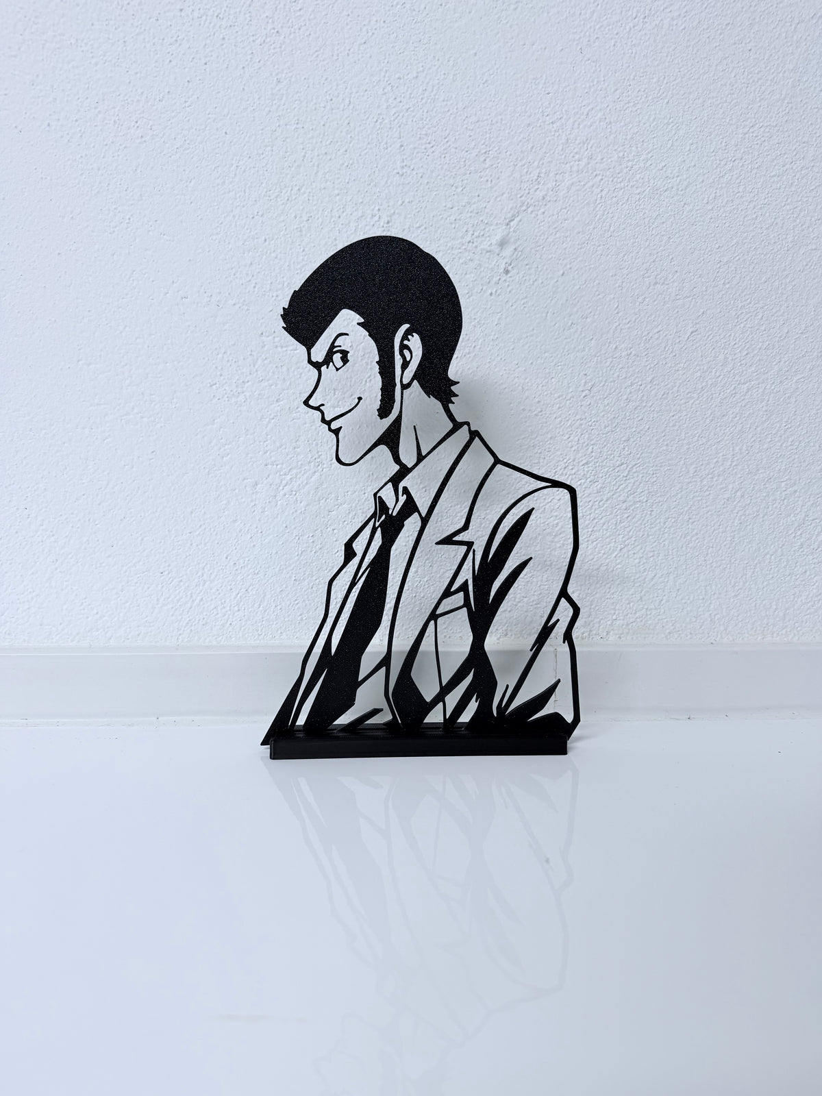 Lampada LED con silhouette 3D di Lupin (Lupin III) – 3DOutline – foto 4