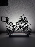 Lampada LED con silhouette 3D della BMW GS 1250 Adventure su base illuminata