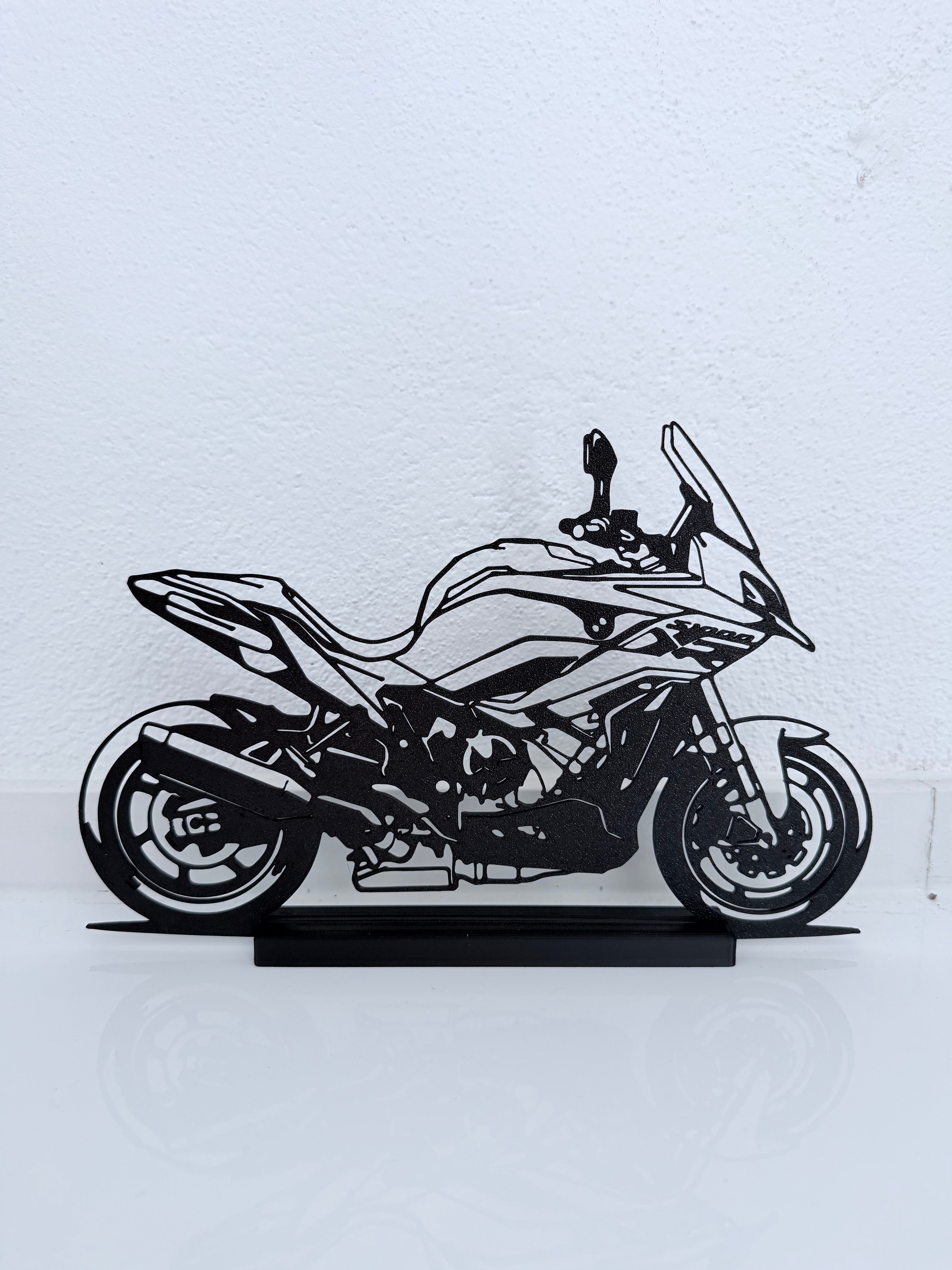 Silhouette 3D della BMW S1000 XR su base senza LED